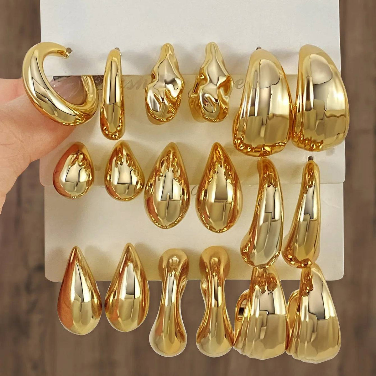 12Pcs Vintage Earrings Set Fashion Closet Clothing