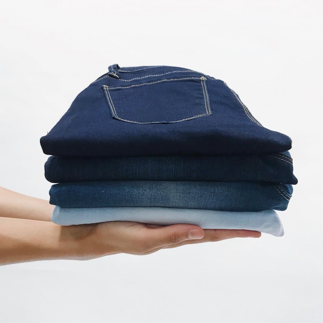 Back At it High Waist Jeans- Light blue Fashion Closet Clothing