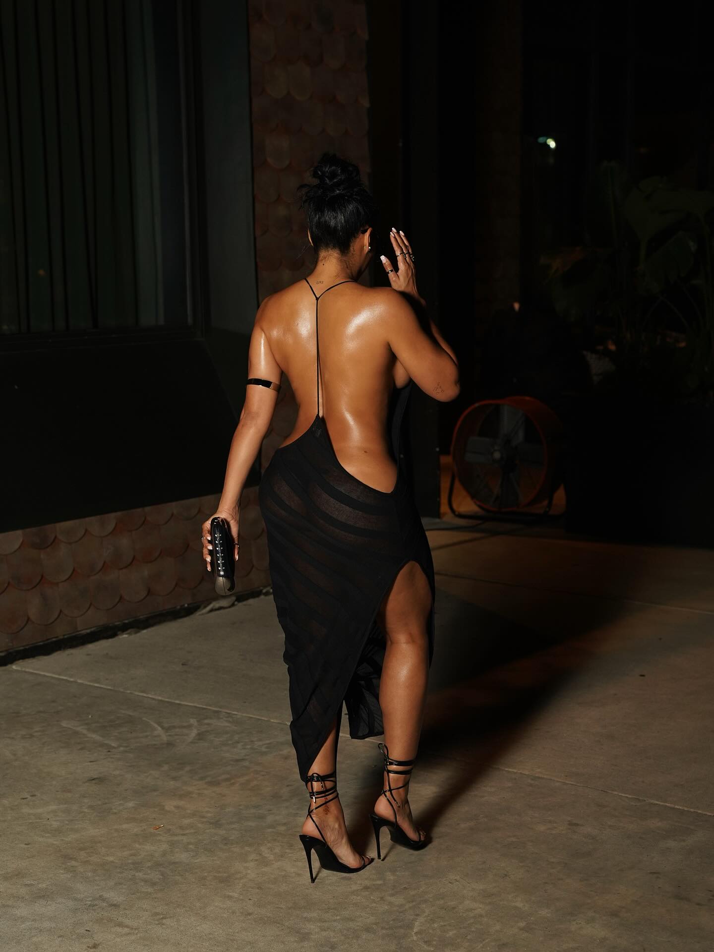 Junia Backless Dress – Fashion Closet Clothing