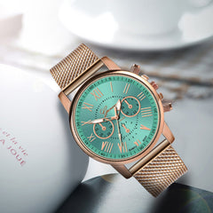 Luxury Dial Band Wrist Watch Fashion Closet Clothing