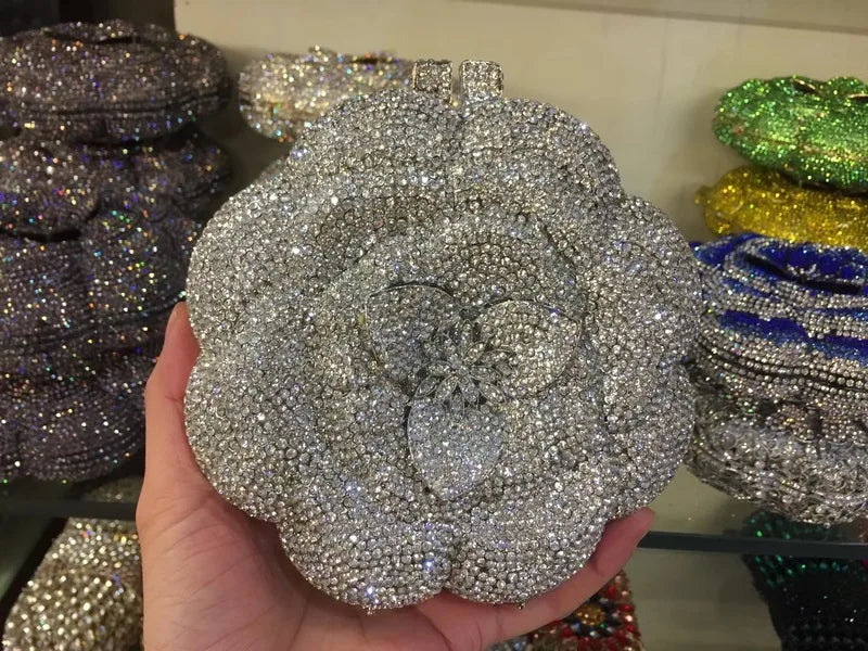 Pochette Fleurie en Cristal