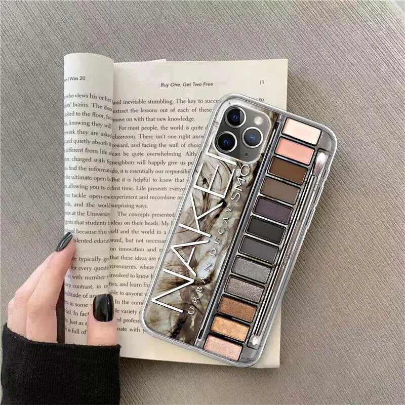 Coque iPhone fard à paupières maquillage glamour