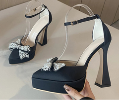 Pearl Butterfly-Knot Pointed Toe Pumps