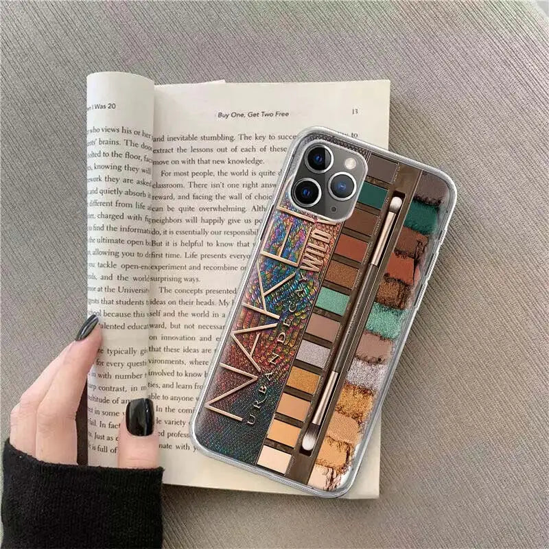 Coque iPhone fard à paupières maquillage glamour