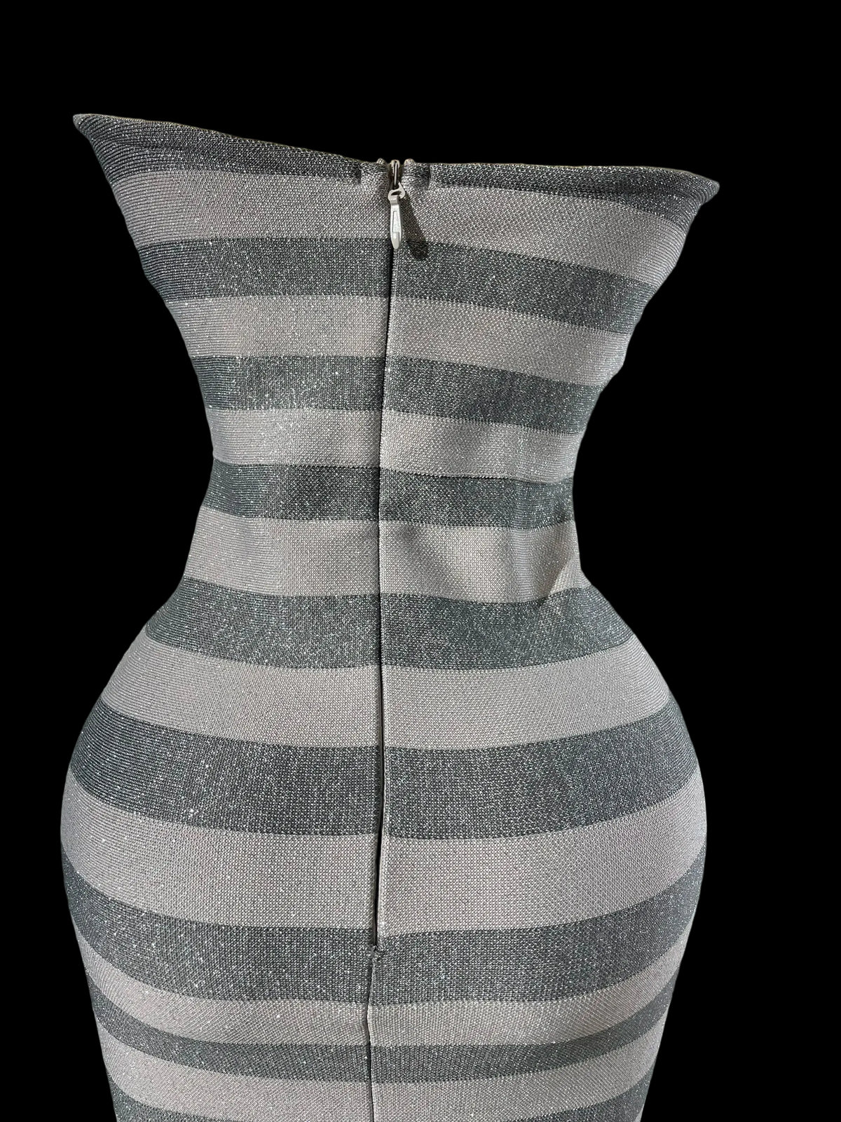 Robe Bandage à Paillettes Argentées