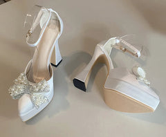 Pearl Butterfly-Knot Pointed Toe Pumps