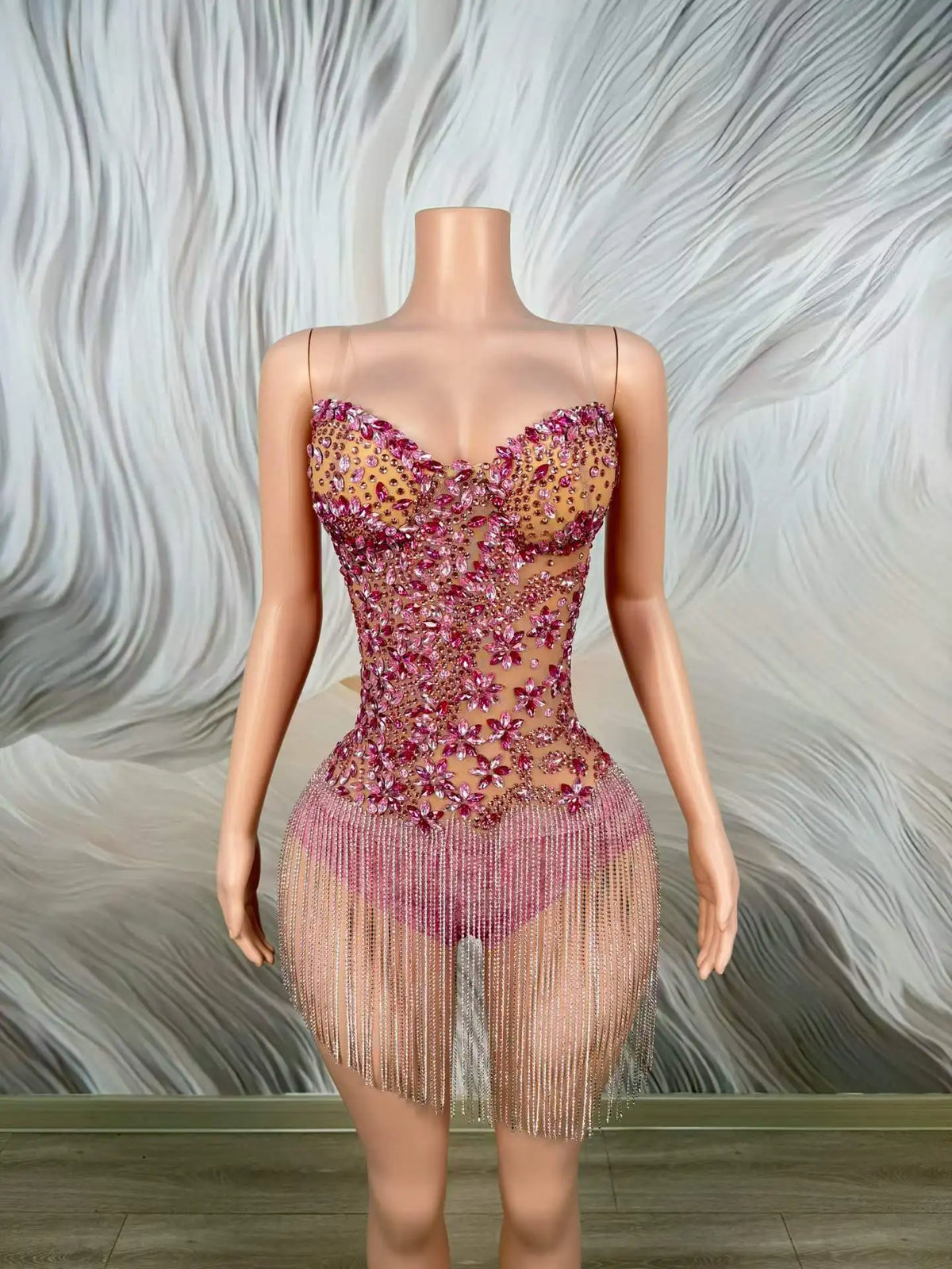 Mini-robe cocktail transparente à franges