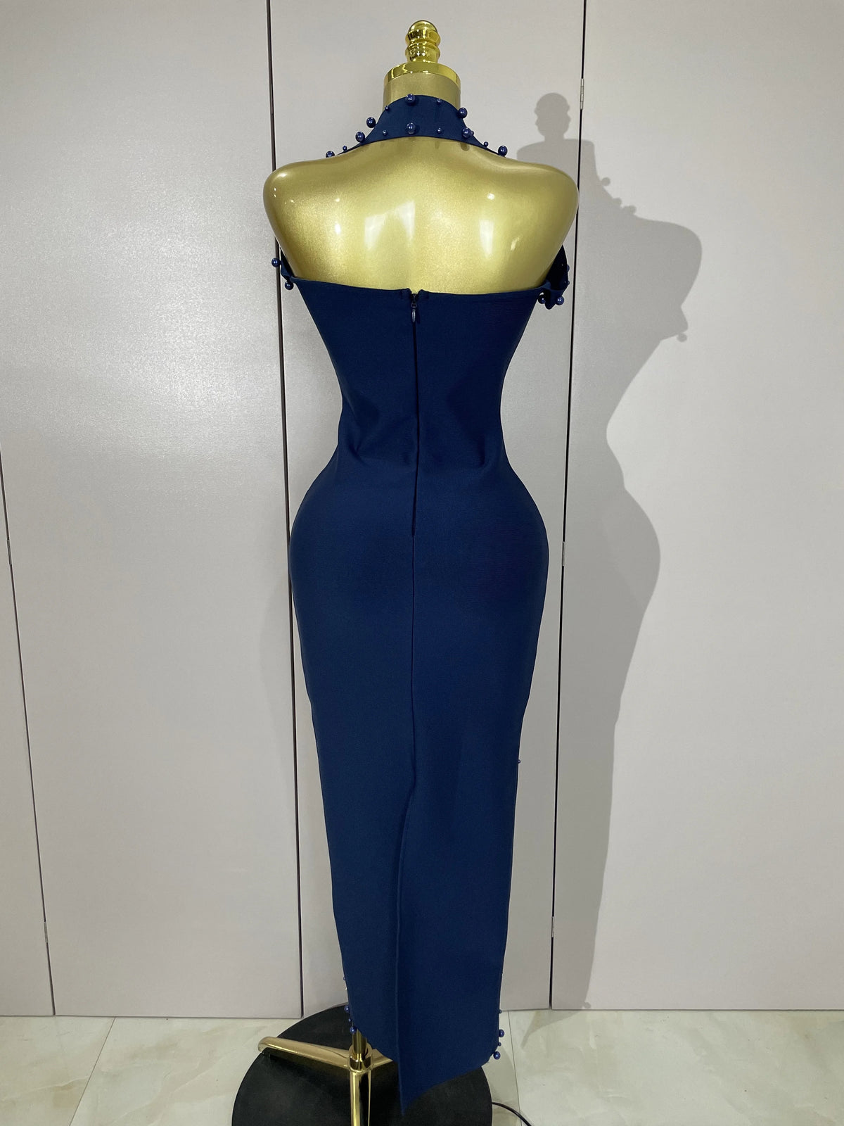 Robe midi à pansements, perles et strass