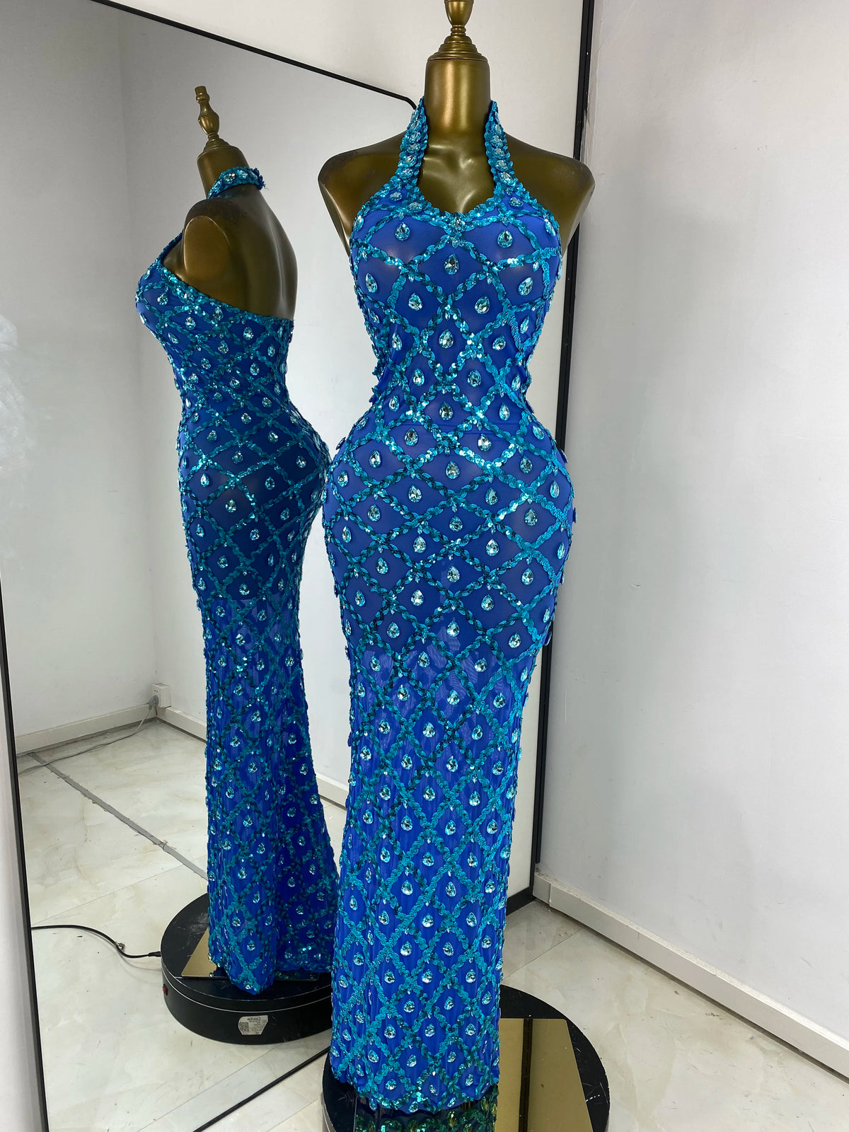 Robe longue sans dos Blue Luxe