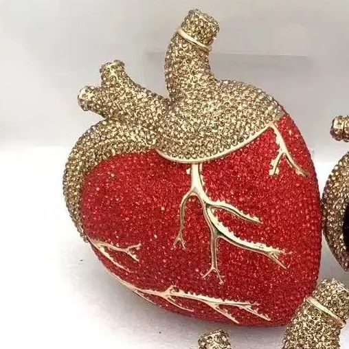 Pochette Cœur Strass