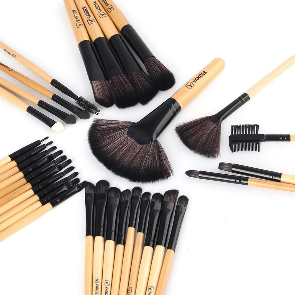 32Pcs Set Professional Makeup Brush Fashion Closet Clothing