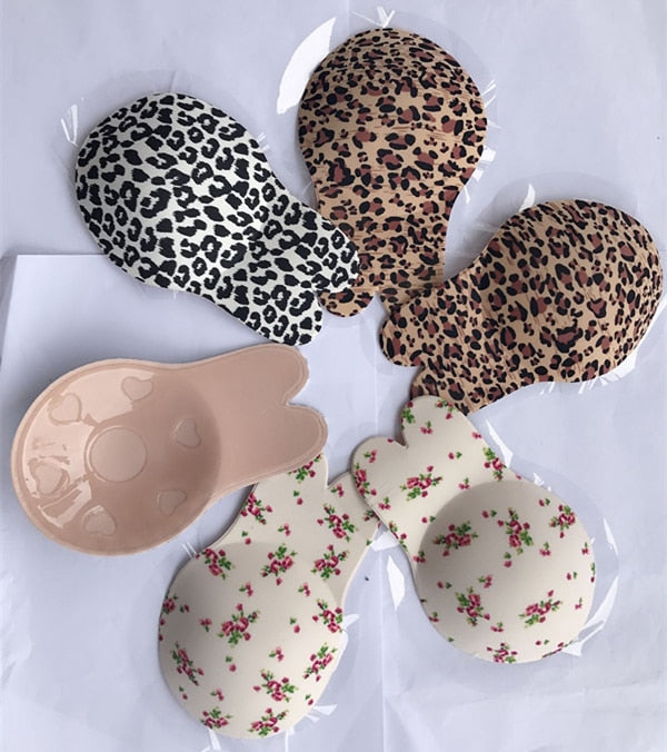 3 Pairs Invisible Lift Up Bras for Women, Breast Lift Adhesive Bra,  Breathable Skin-friendly Backless Strapless Silicone Nipple Covers.(XXL,  White Leopard Print), Black : : Fashion
