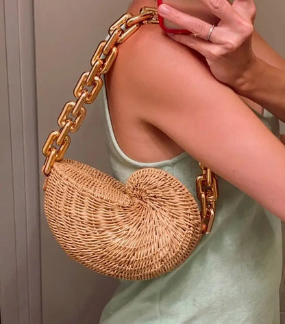 Rattan Conch Shoulder Handbags