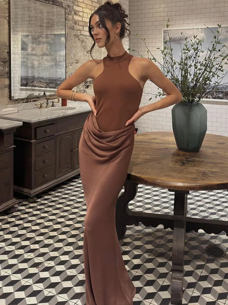 Kassi Turtleneck Maxi Dress