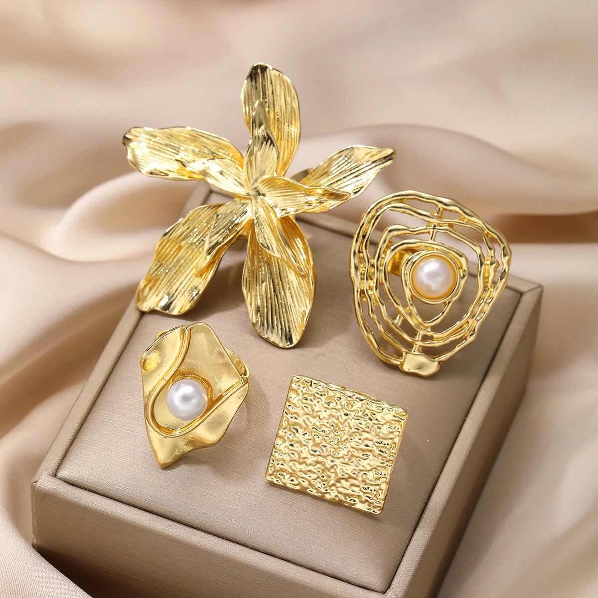 4pcs Chunky Vintage Ring Set