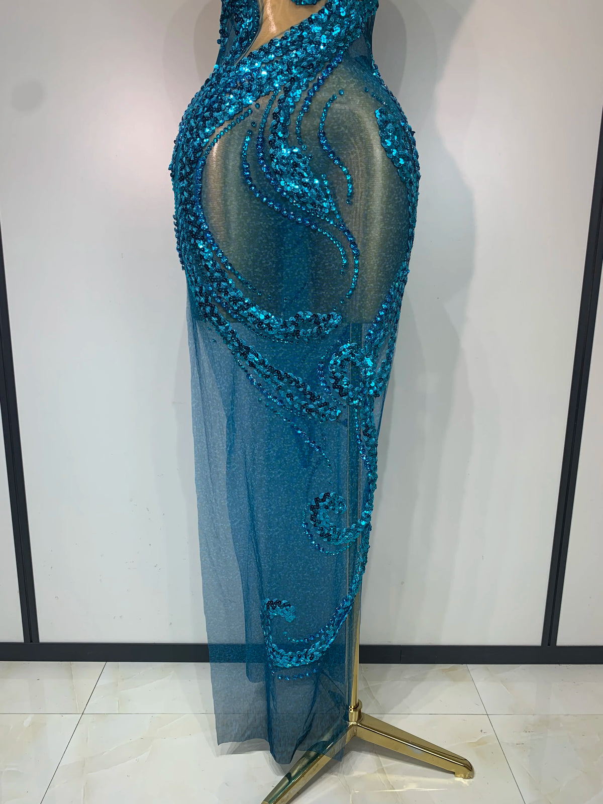 Blue Rhinestone Sequins Mesh Maxi Dress