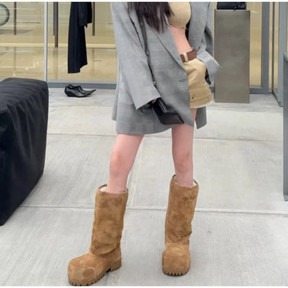 Fashionable Platform Boots