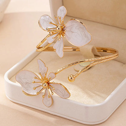 Flower Arm Cuff Bracelet