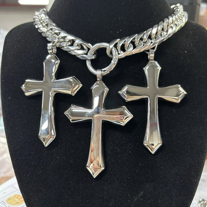 Cross Pendant Choker